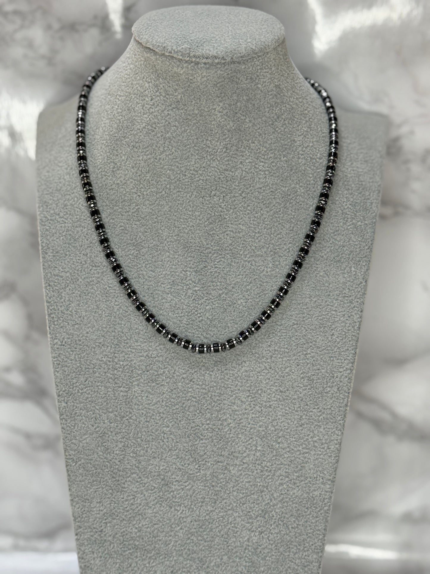 Collana Pietre Nere