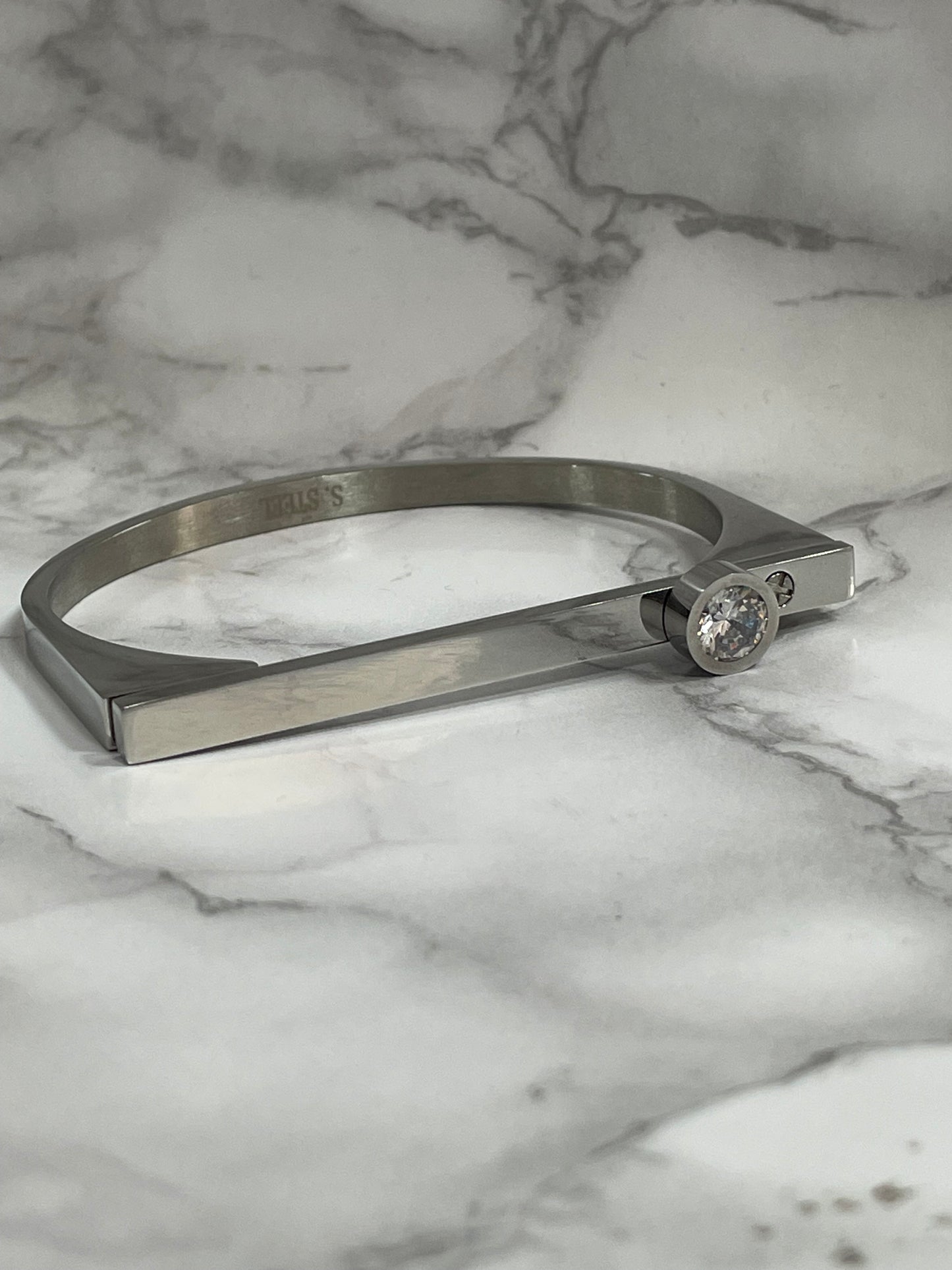 Bracciale Rigido Diamantino