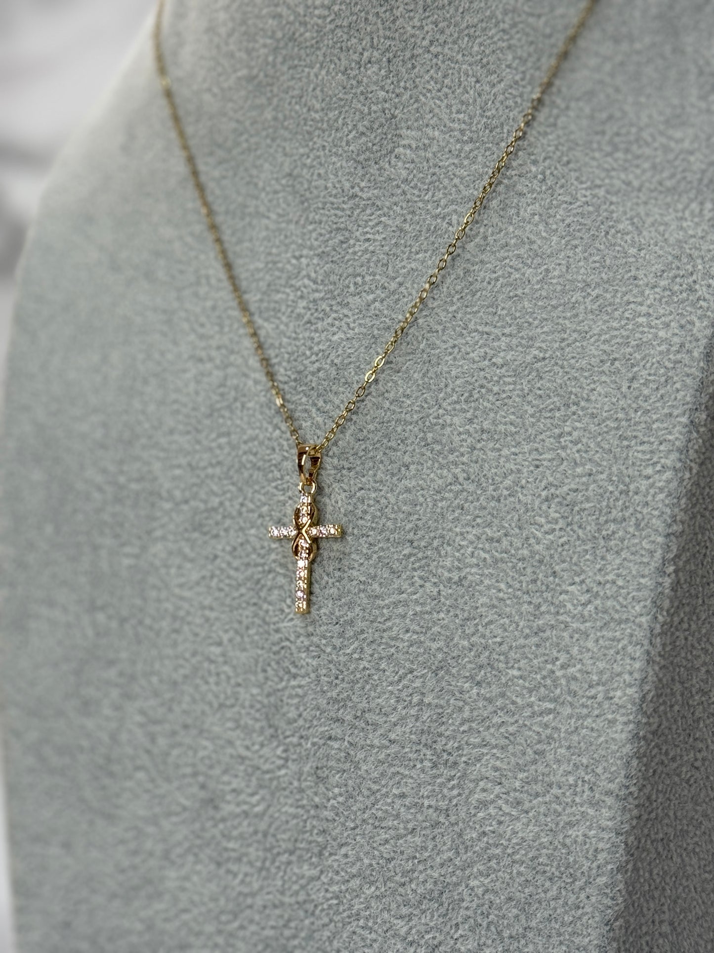 Collana Crocifisso E Infinito Gold