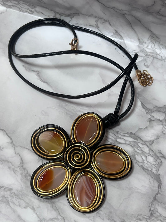 Collana Flower