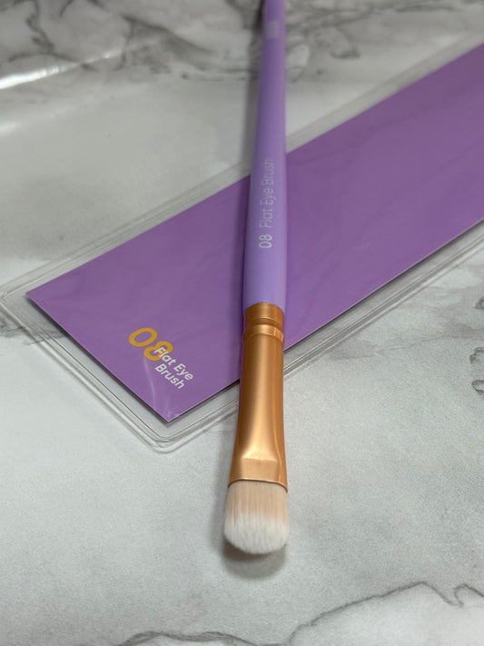 Flat Eye Brush 08