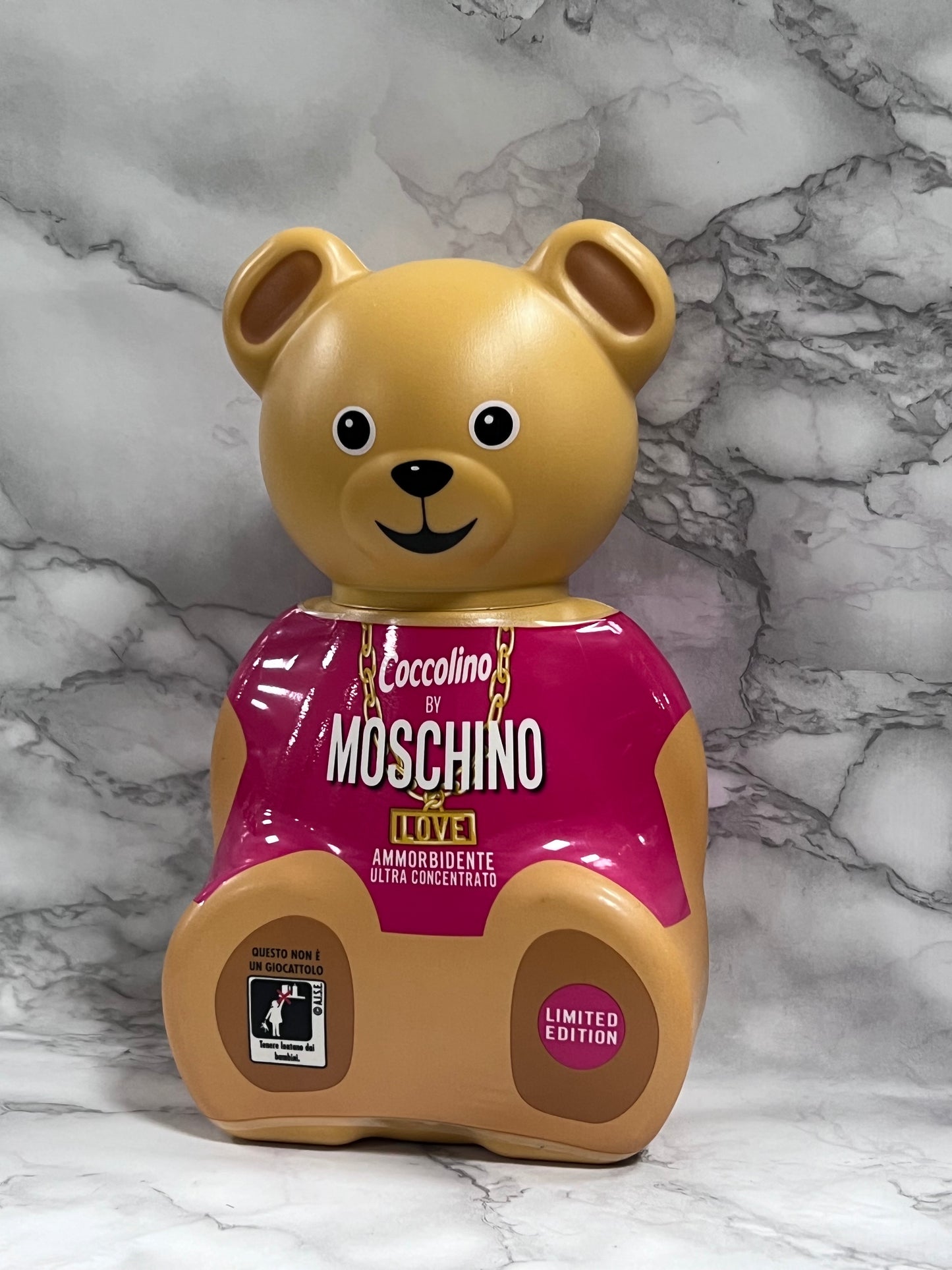 Coccolino By Moschino LOVE