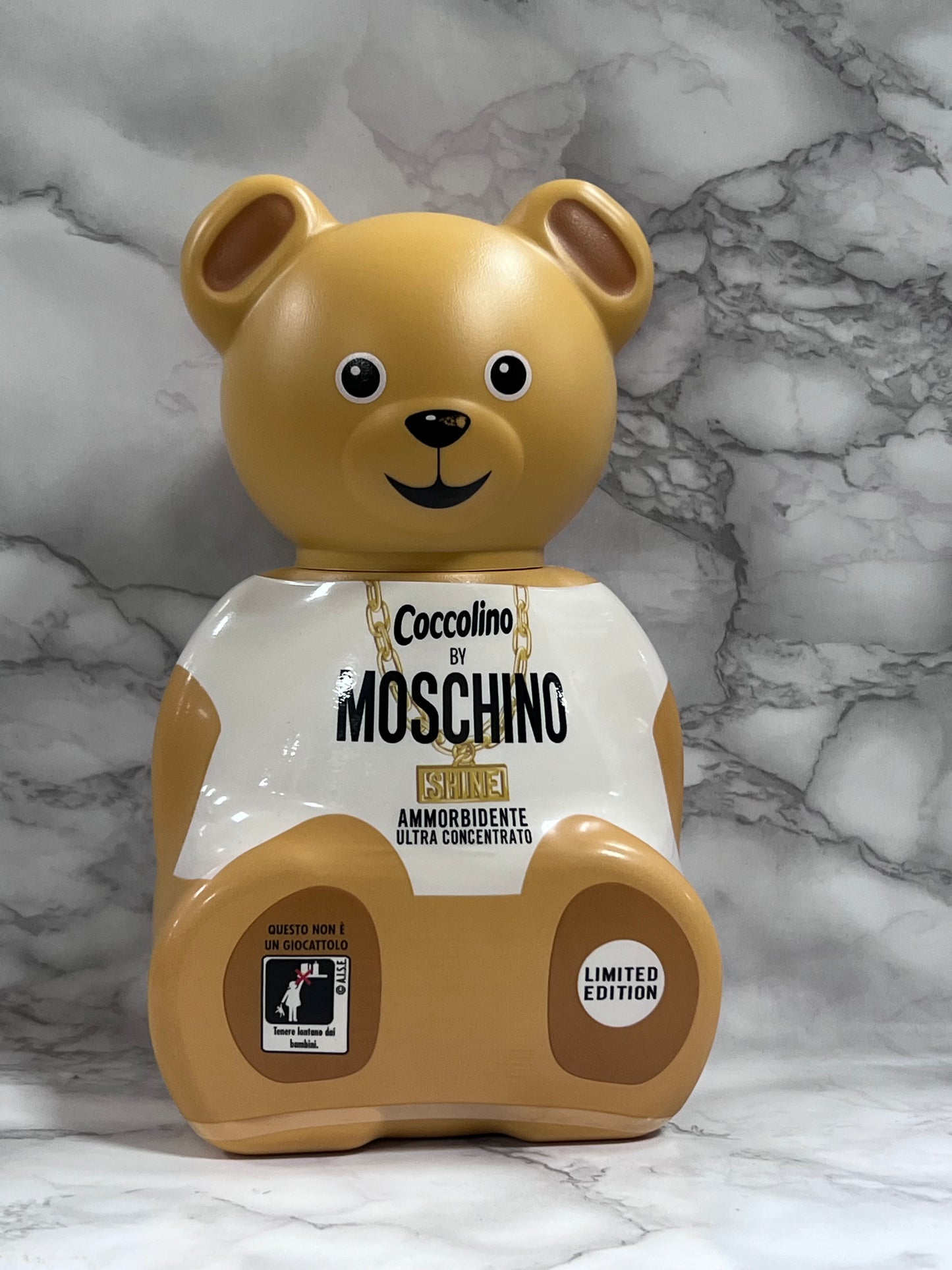 Coccolino By Moschino SHINE